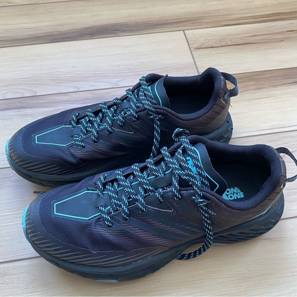 HOKA Speedgoat 4 GTX 9.5